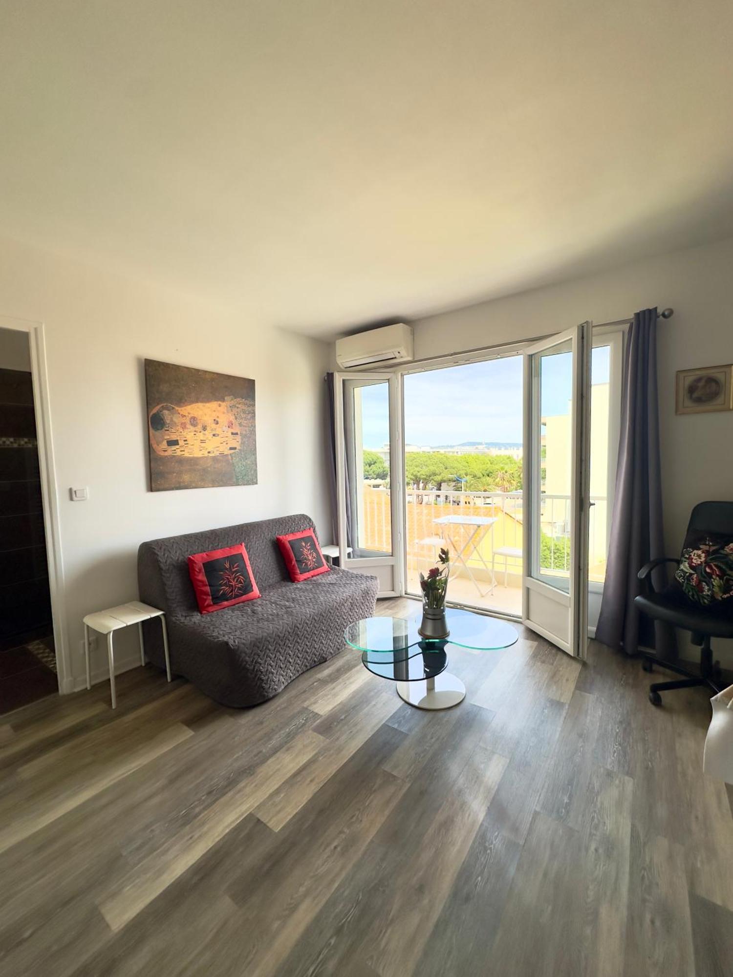 Appart 2 Pieces 45M2 Cavalaire/Mer Kültér fotó